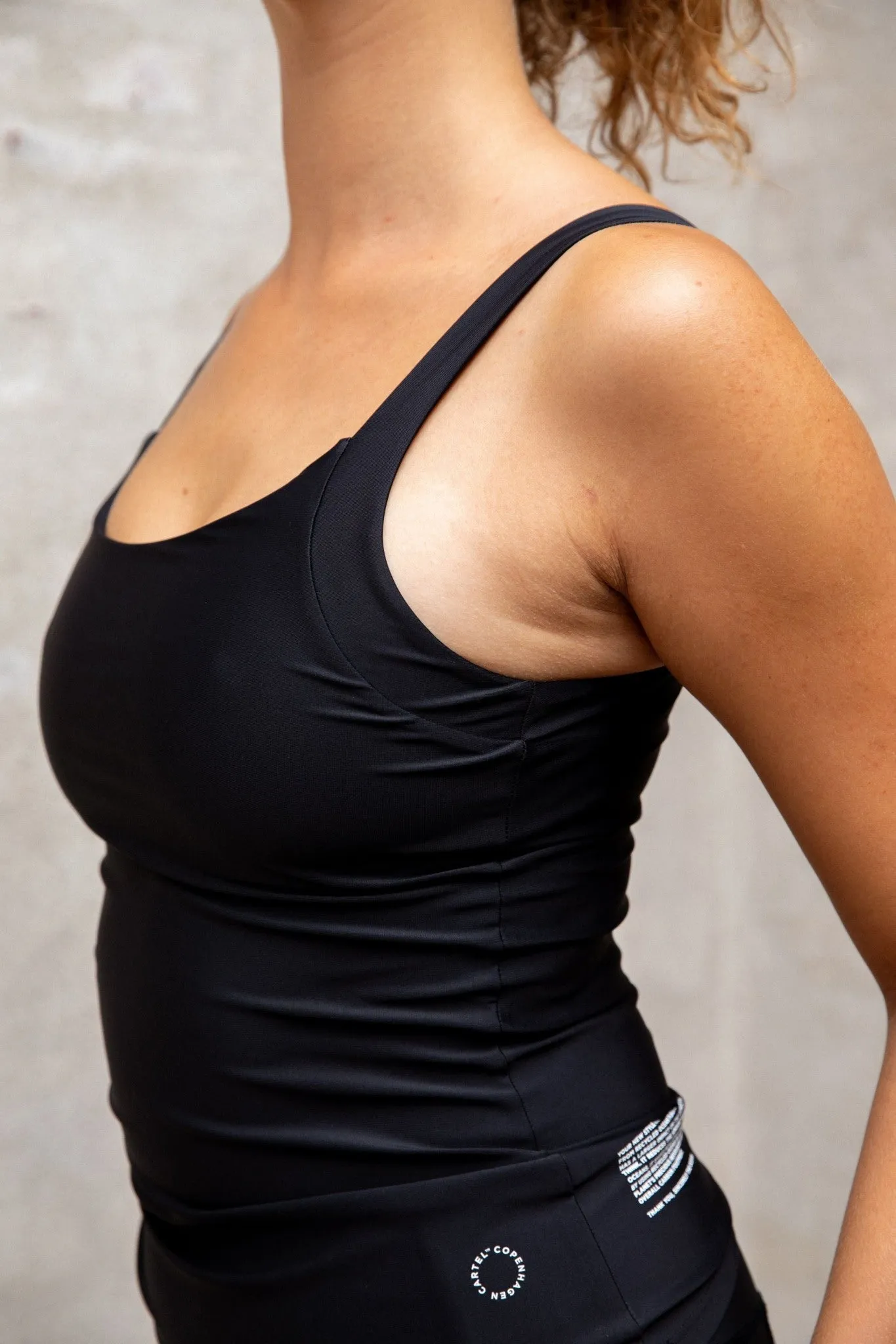 Move Bodyfit Sports Top Nero